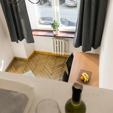 Klimatyczny Apartament Z Antresola *