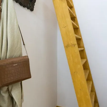 Klimatyczny Apartament Z Antresola Apartmán *