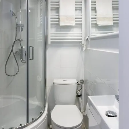 Klimatyczny Apartament Z Antresola